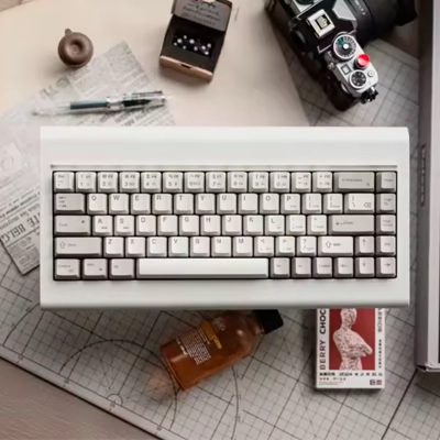 Teclado Mecánico Retro